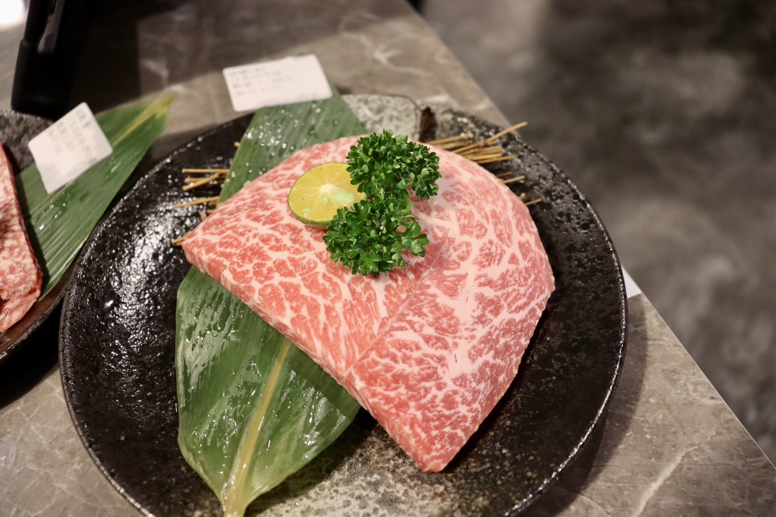 吃肉肉 CHIH ROU ROU 燒肉専門店 | 竹北最頂日本Ａ５和牛吃到飽 @傑哥的閒暇人生