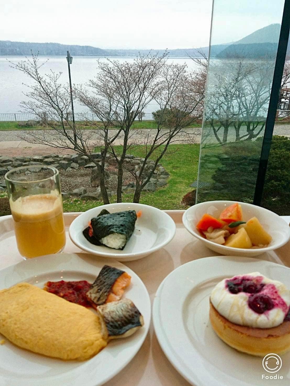 The Lake View TOYA 乃之風 | 洞爺湖最佳景觀飯店，一泊二食居然一萬有找 @傑哥的閒暇人生