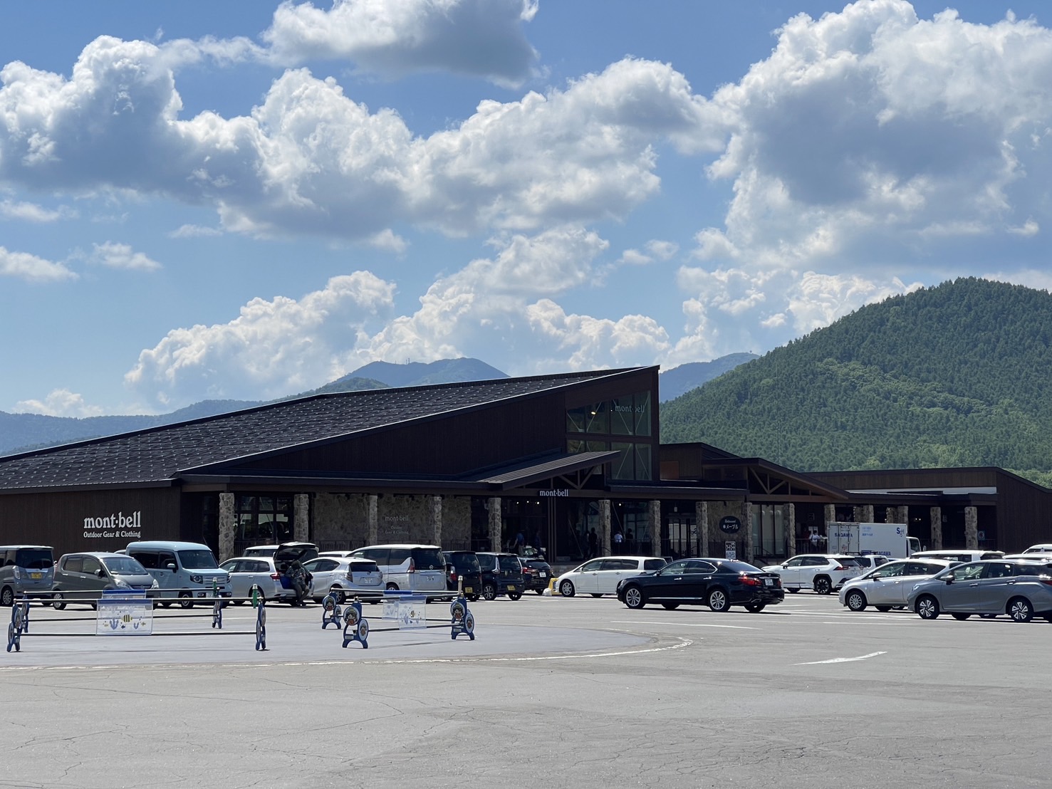 北海道南富良野萬楓酒店 | 道之驛南富良野就在對面，安靜舒適又新穎的住宿環境 @傑哥的閒暇人生